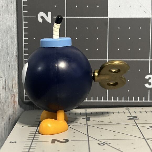 World Of Nintendo Super Mario Bob-Omb Figure Jakks Pacific Action Figure 2" - Picture 2 of 6